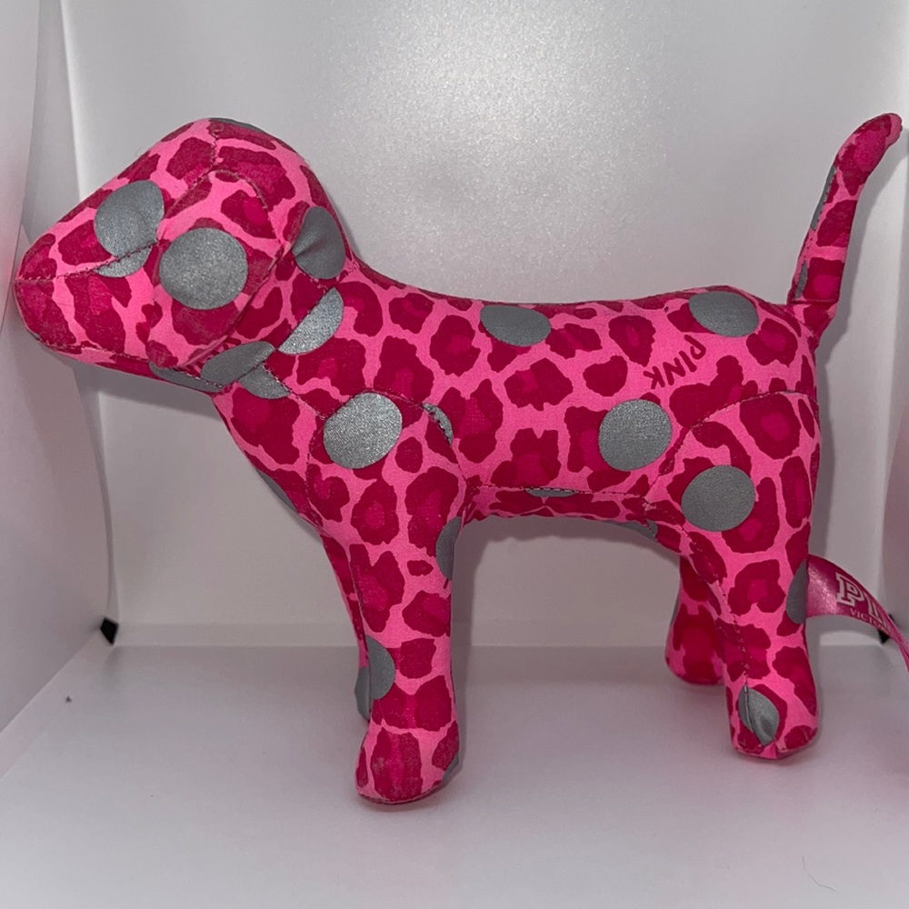 Victoria’s Secret Pink Puppy 🐶